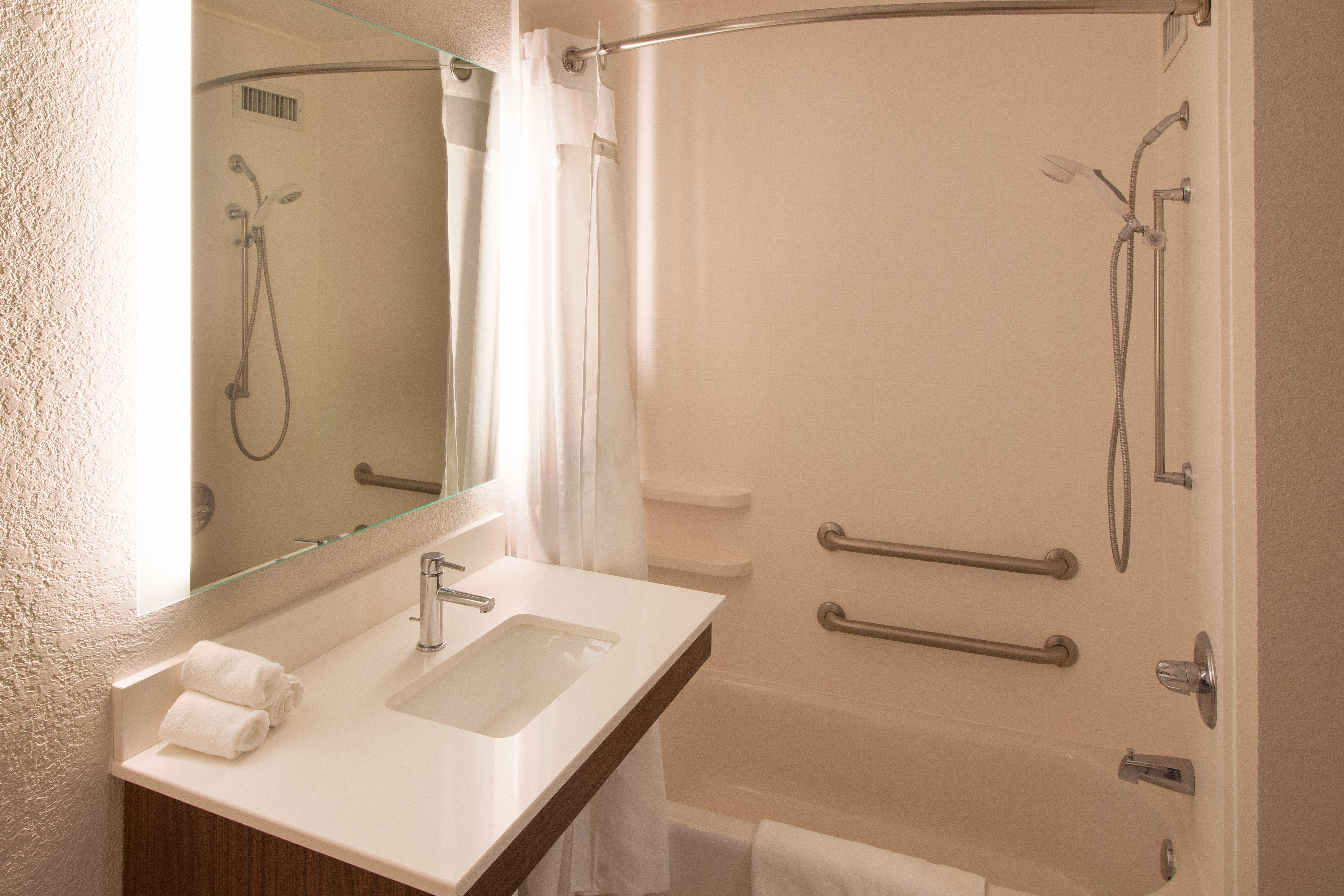 Holiday Inn Express & Suites - Worthington By Ihg Экстерьер фото